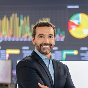 Technology and Data Keep Electricity Running During Severe